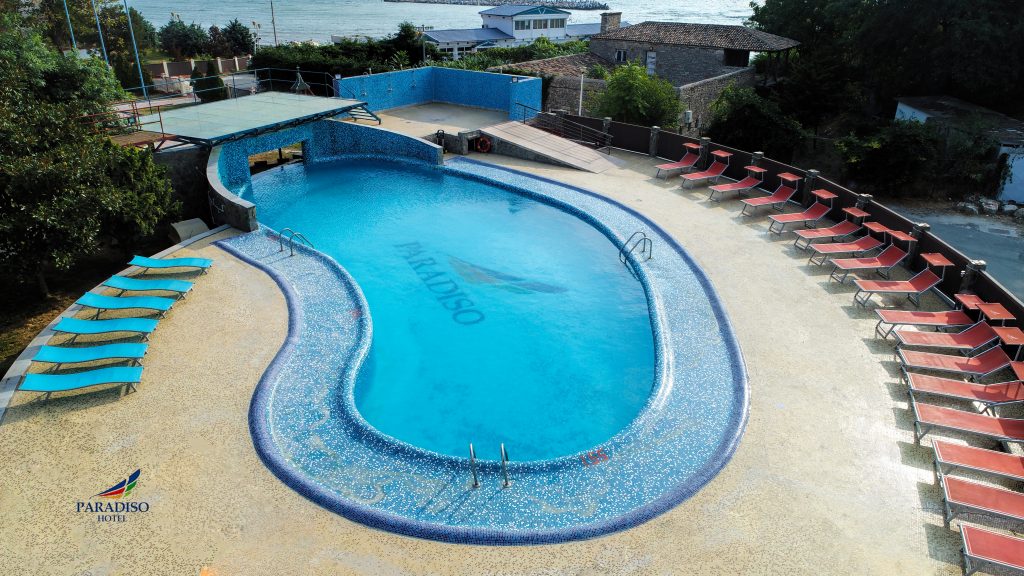 piscine hotel paradiso