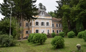 Palais Szentkereszty