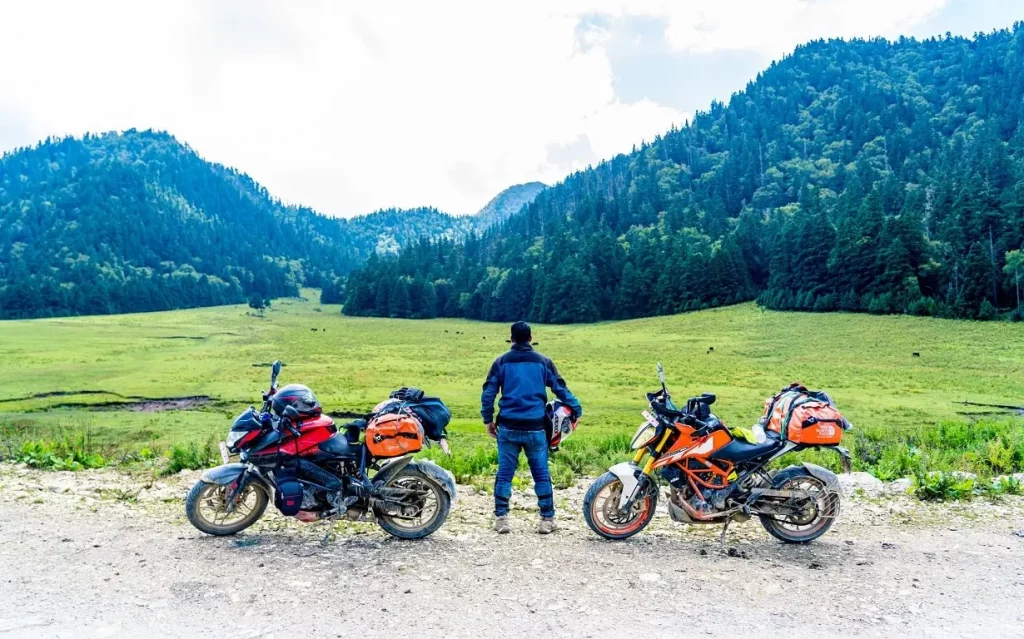 road trip moto en Roumanie