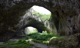 Grotte Devetashka