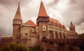 châteaux de Roumanie