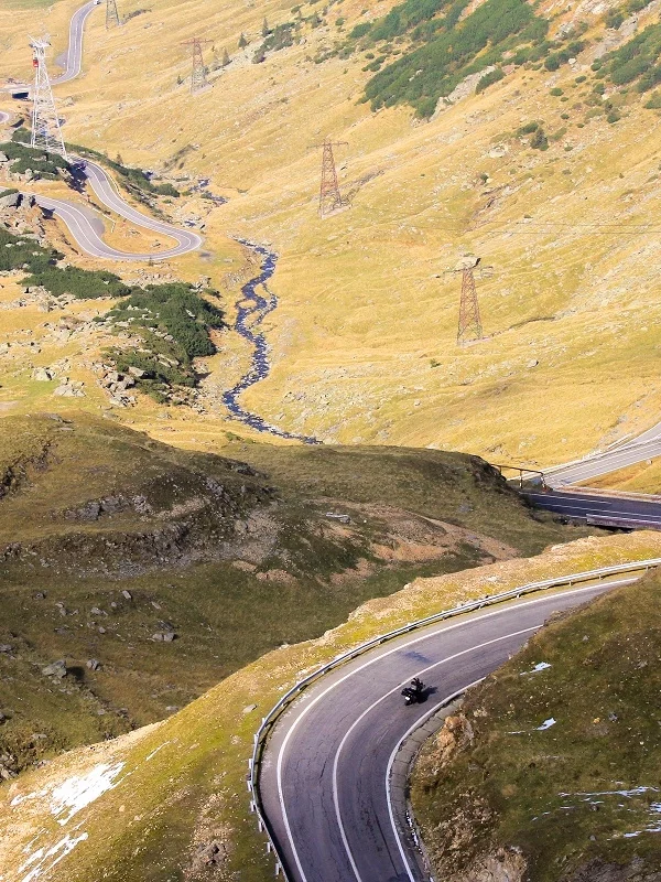 route moto roumanie