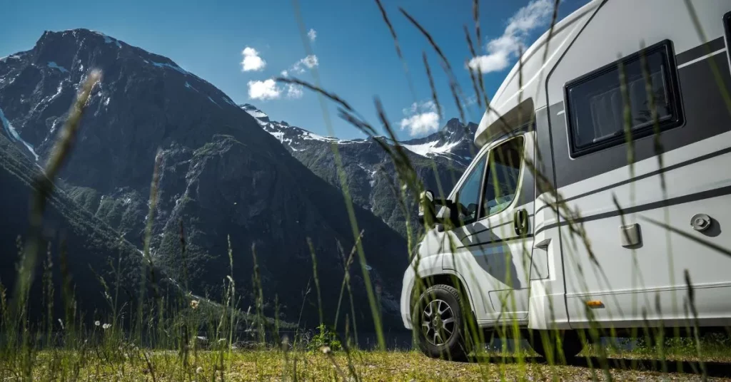 voyage camping car en roumanie