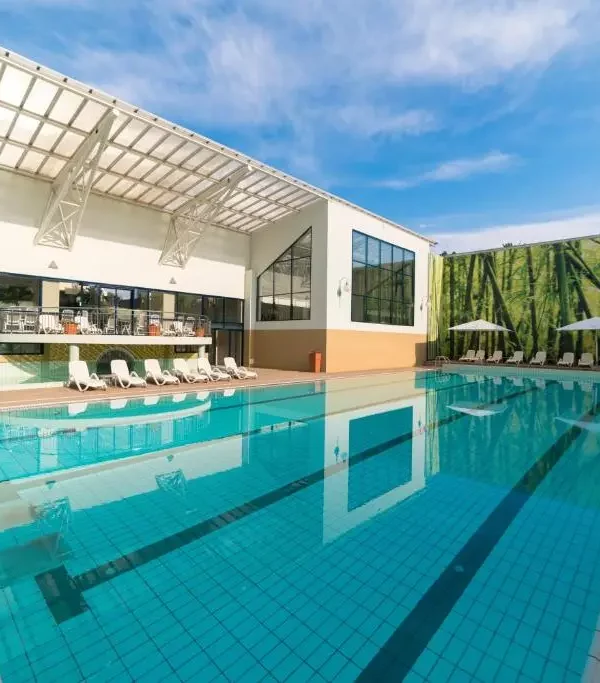 piscine hotel lotus baile felix