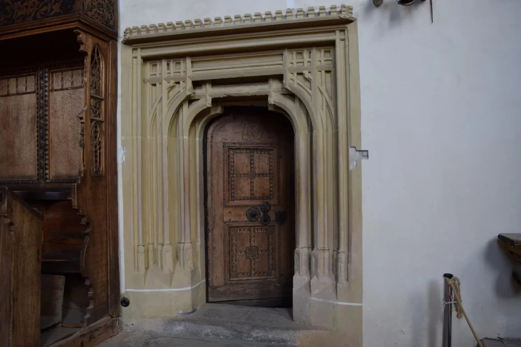 porte de l'église de Biertan